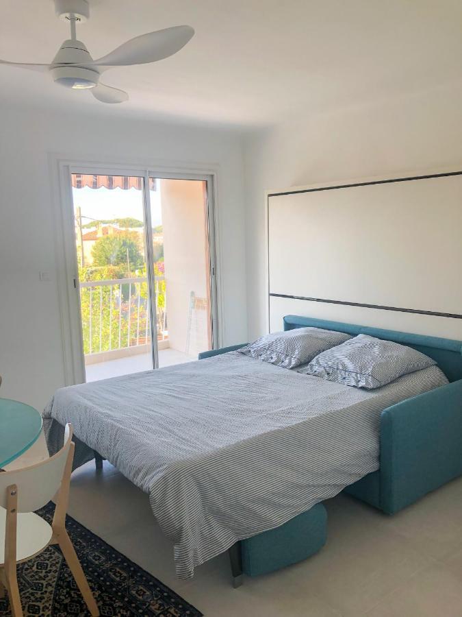 Appartement La Fregate Avec Terrasse A 100M De La Plage Saint-Cyr-sur-Mer Bagian luar foto