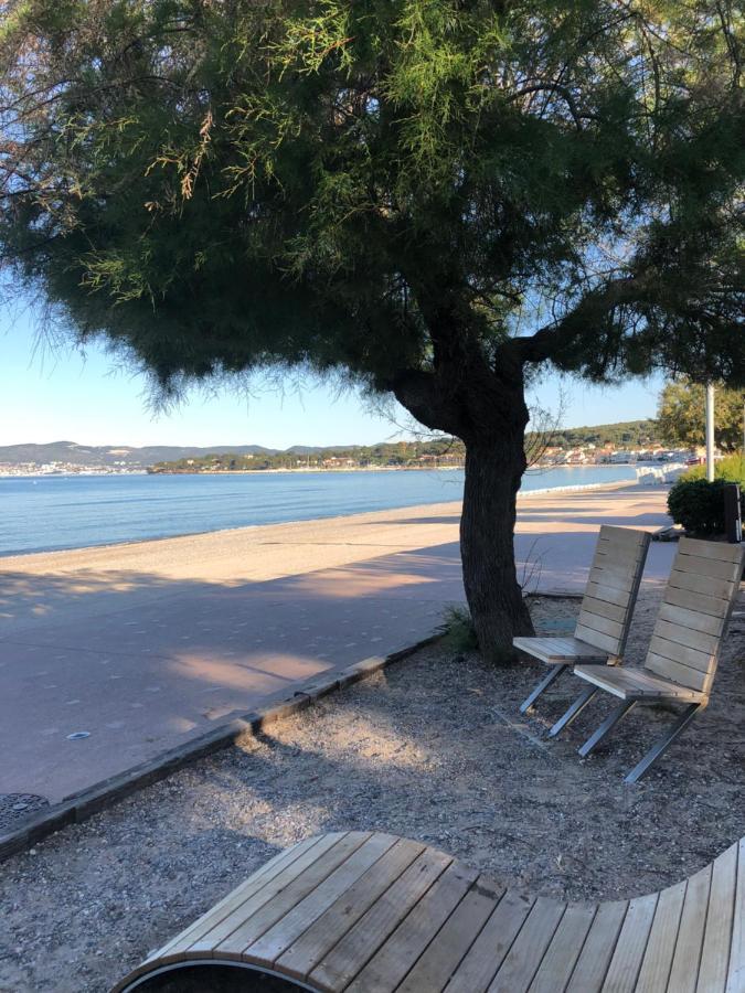 Appartement La Fregate Avec Terrasse A 100M De La Plage Saint-Cyr-sur-Mer Bagian luar foto